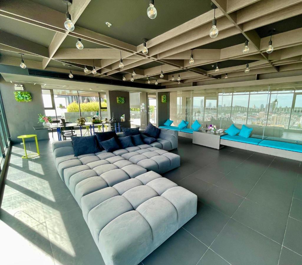 Best Location Condo With Swimming Pool, Gym, Sauna, Washing Mashine, Fast Internet In Central Of Pattaja Kültér fotó