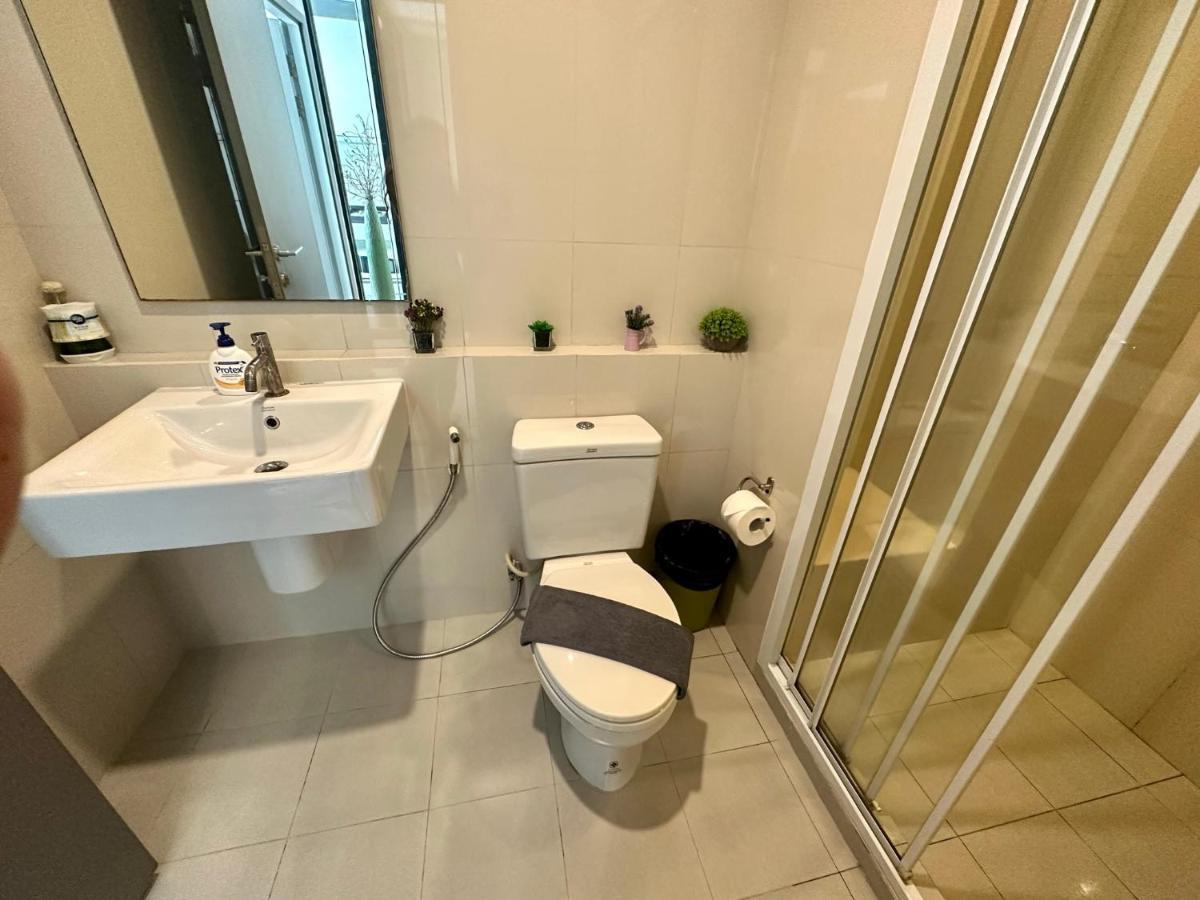Best Location Condo With Swimming Pool, Gym, Sauna, Washing Mashine, Fast Internet In Central Of Pattaja Kültér fotó