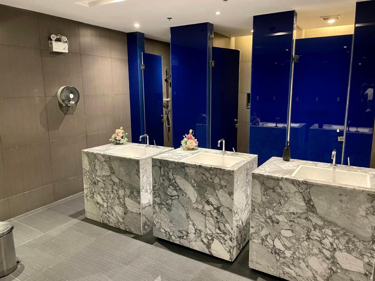 Best Location Condo With Swimming Pool, Gym, Sauna, Washing Mashine, Fast Internet In Central Of Pattaja Kültér fotó